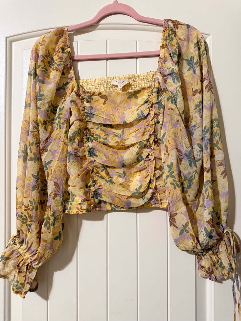 Promesa Yellow Floral Ruched Peasant Blouse. NWOT
